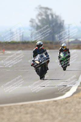 media/Sep-20-2025-TrackDaz (Sat) [[27f0cde673]]/B Group/220pm (Turn 9)/